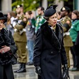 Lady Elizabeth Anson y la Princesa Ana en el funeral del Gran Duque ...