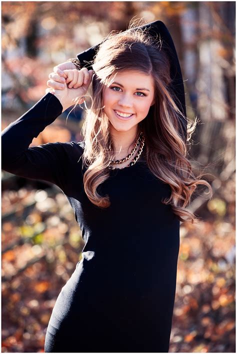 caroline s beautiful fall fashion portraits louisville teen fashion photographer avery s