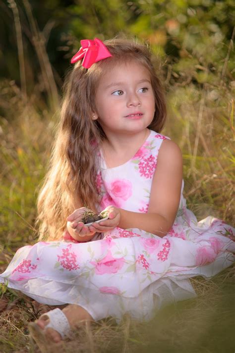 Amy S Photoshoot 4 Year Old Girl Pretty Eyes Sunset Colors Girl In Pink Flower Girl Dresses