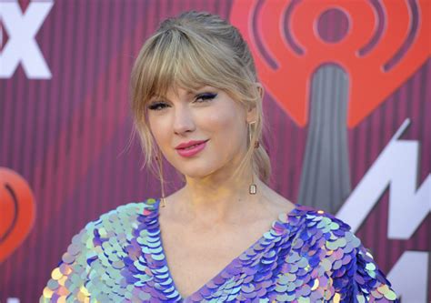 Taylor Swift Donates 113000 To Defeat Tennessees Slate Of Hate Bills