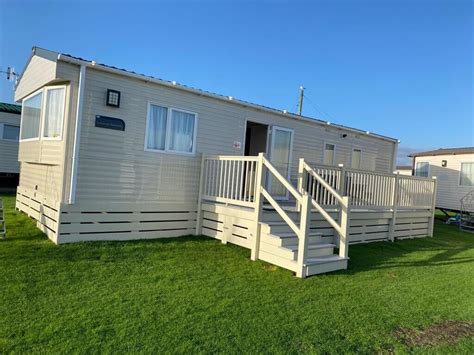 Large 2 Bed Caravan With Veranda To Hire Rent Central Location West