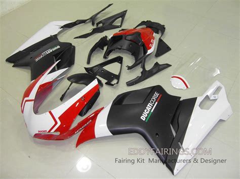 I was told by the dealer that spray waxes are fine to use, but never use a regular wax/polish etc. DUCATI 848 1098 1198 07-08 MATTE BLACK&WHITE&RED www ...
