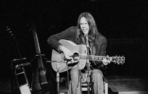 Neil Young To Release Lost Live Album And Film Young Shakespeare