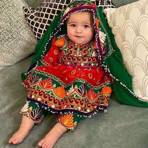 Pin By Zee On Afghan Dresses Afghan Fashion Afghan Dresses Fashion