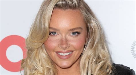 2023 Si Swimsuit Model Camille Kostek Shows Off Freckles Glowing Skin On Ig Silifestyle
