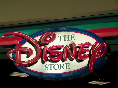Like star wars and marvel's avengers? The Disney Store - Whatever happened to..... Photo (30974331) - Fanpop