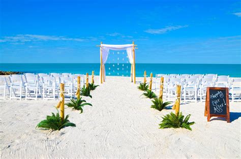 Cocoa beach florida weddings are the best! Distinctive Design Packages - Florida Beach Weddings