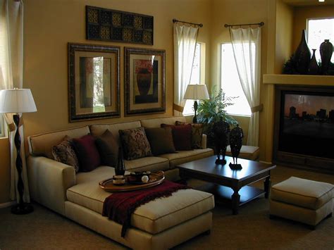 L shaped living room ideas: Odd Shaped Living Room Makeover | Upside Down House Poland ...