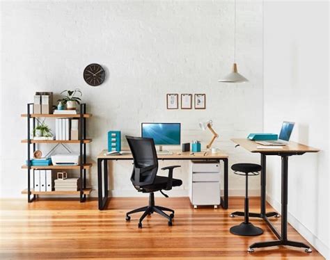 20 Superb Ways To Organize Your Office