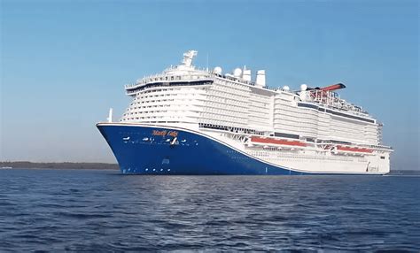 Watch Carnival S Largest Cruise Ship Mardi Gras Completes Sea Trials