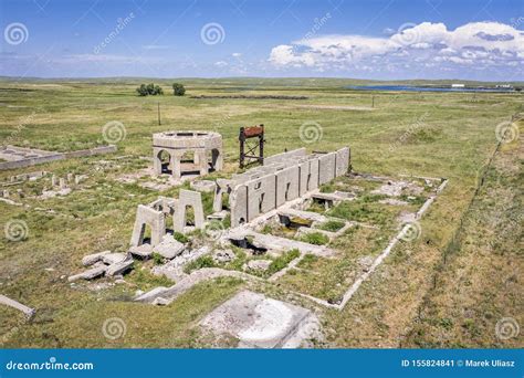 Ruins Of Potash Plant In Antioch Nebraska Stock Image Image Of Pump