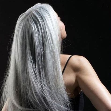Tips For Transitioning To Gray Hair The Best Way To Go Gray Ph
