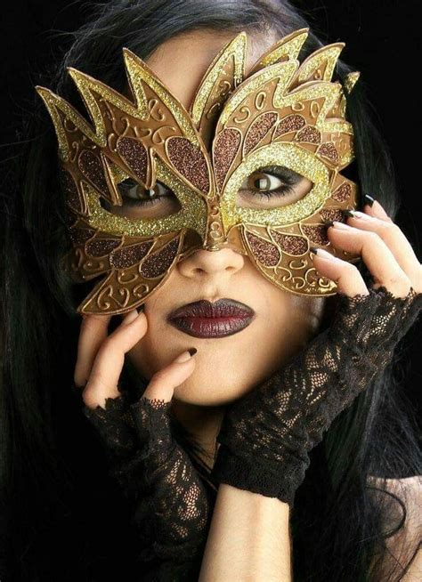 Pin By Rosalboran On Mascaras Venecianas Masquerade Masks Masquerade
