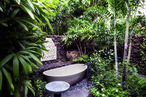 Outdoor Showers In Hawaii A Garden Oasis — Carrie Nicholson