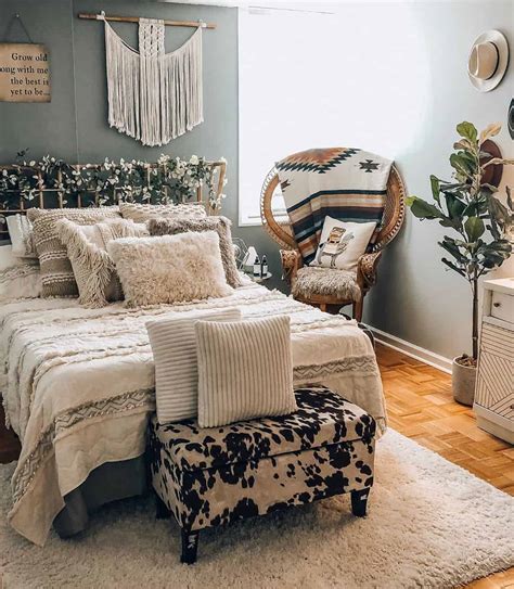 22 Dreamy Boho Bedroom Design Ideas
