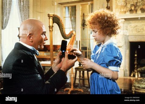 Annie 1982 Albert Finney Aileen Quinn John Huston Dir Ani 011