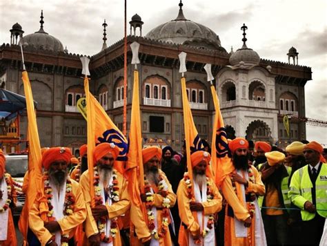 Sikhs Around The World Hold Vibrant Vaisakhi Celebrations Videos