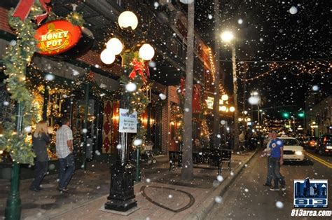 Ybor City Snow On 7th Holiday Parade Tampa Fl Dec 8 2018 600 Pm
