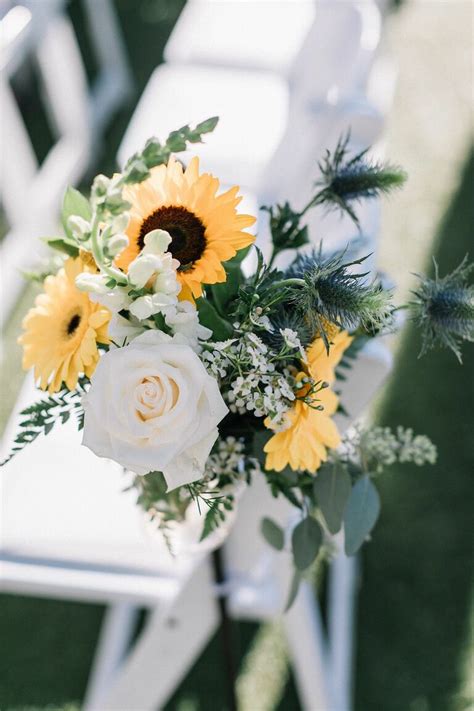 25 Sunflower Wedding Ideas For Your Rustic Wedding