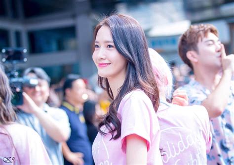 18 Beautiful Photos That Prove Yoona Has Absolutely Perfect Skin Koreaboo