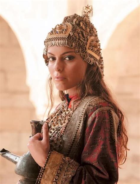 Azeri Girl Azerbaijan And Northwestern Iran Moda Rusa Moda étnica