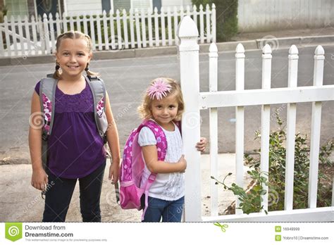 Children Going To School Stock Image Image Of American 16948999