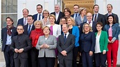 Merkels Kabinett: Wer geht, wer will bleiben? | tagesschau.de