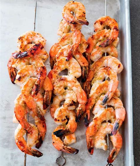 Remove shrimp from marinade, discarding marinade. Grilled Marinated Shrimp Skewers - Daily Mediterranean Diet
