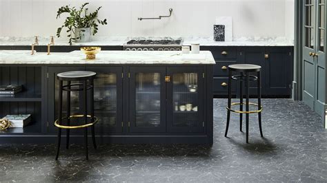 13 Kitchen Flooring Ideas Stylish Tiles Vinyl And Wood Real Homes