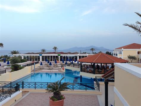 Ideal for fun and relaxation, porto bello hotel resort & spa is located at. Atlantica Porto Bello Royal (Kos/Kardamena) - Resort (All ...