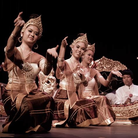 Thai Culture In Los Angeles Thai Community Development Center