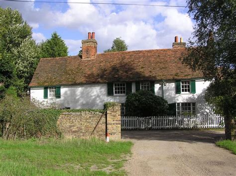 Olives Farm House Along Track 220 Metres From Road Hunsdon