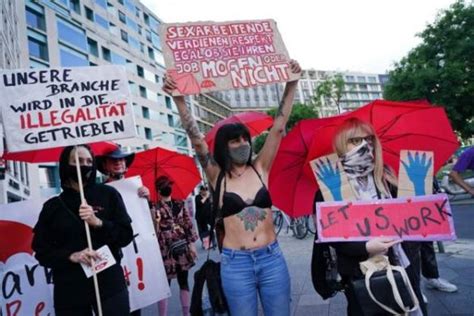 Sex Workers Protest Closure Of Brothels In Germany Otowngist