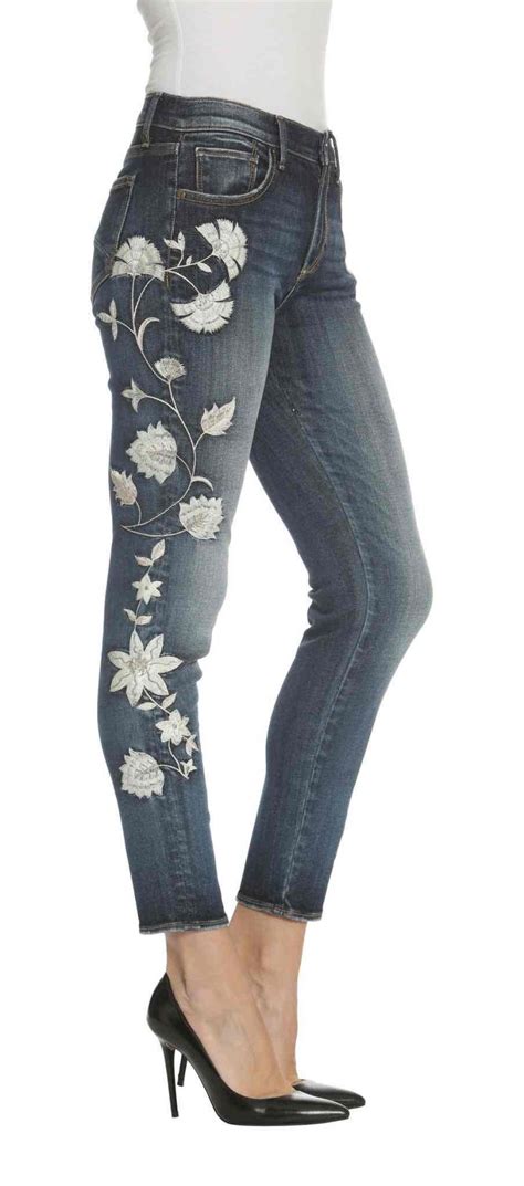 Driftwood Skinny Jeans Jackie Rush White Floral Embroidery