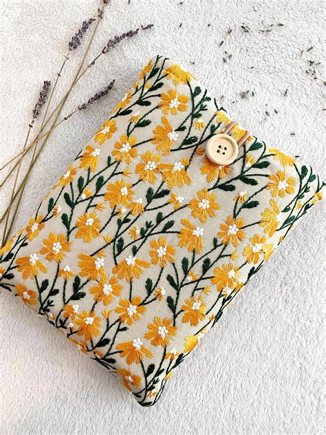 Embroidered Daisy Book Sleeve Padded Book Cover Book And Etsy UK