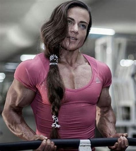 Pin By Marilu Jimenez On Prety Fitness Models Female Muscular Women