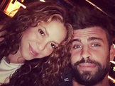 Shakira y su esposo Piqué aparecen juntos en un evento deportivo en ...