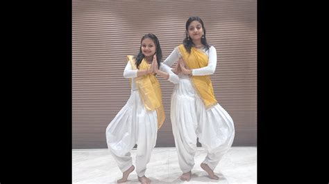 Maa Saraswati Sharde Saraswati Vandana Mother Daughter Dance Semi Classical Dance Saraswati
