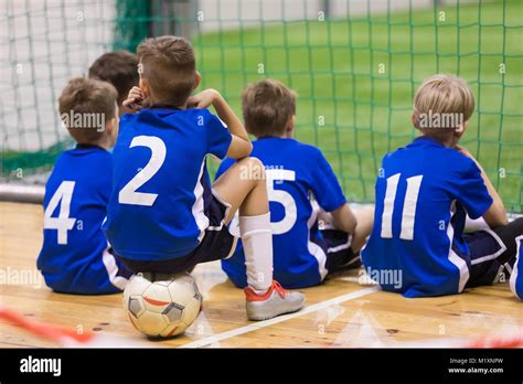 Kids Sports Team Team Work Hi Res Stock Photography And Images Alamy