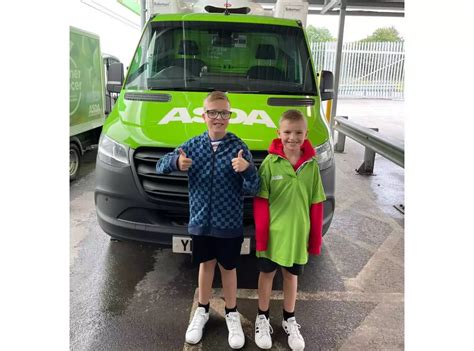 Lewis Loves Being Given Guided Tour Of Asda Queensferry For His 10th