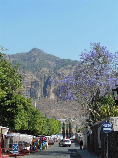 Reservas en línea y contacto directo. Tepoztlan, Morelos, Mexico | Paisaje mexico, Lugares ...