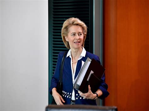 Последние твиты от ursula von der leyen (@vonderleyen). EU members give nod to Commission without UK - World ...