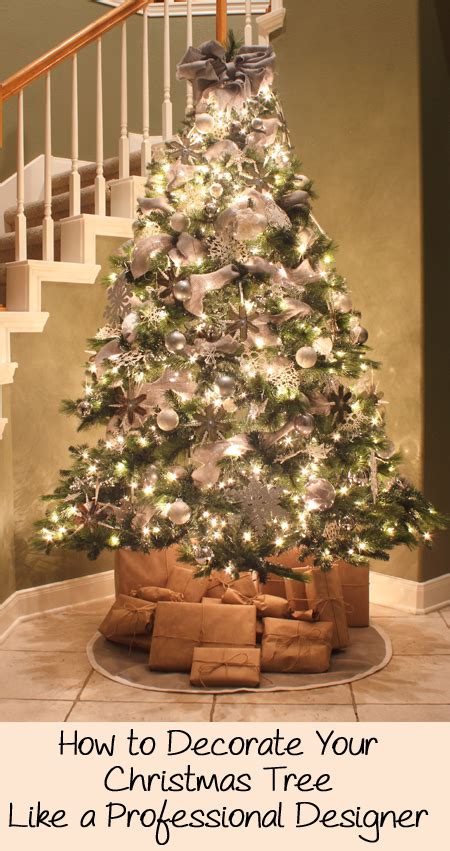 30 Gorgeous Christmas Tree Decorating Ideas You Should Try This Year