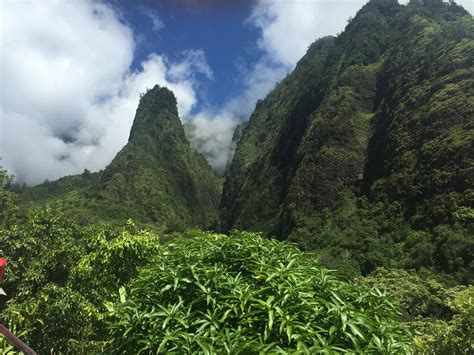 Iao Valley State Park ใน ไวลูกู เอ็กซ์พีเดีย