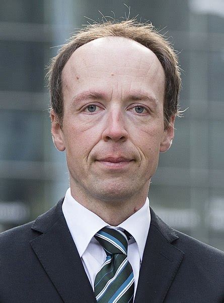 Heinäkuusta 2014 hän on ollut euroopan parlamentin jäsen. Jussi Halla-aho - Wikipedia