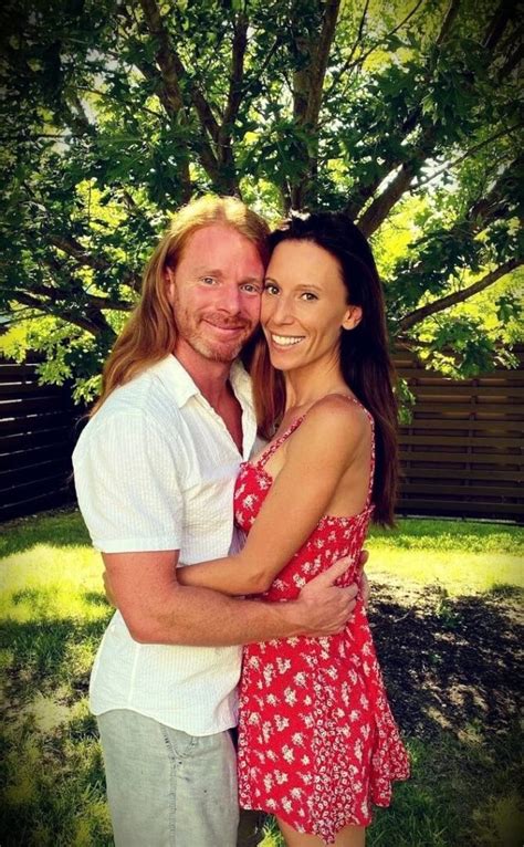 Top 12 Pics Of JP Sears With His Wife - Celebritopedia