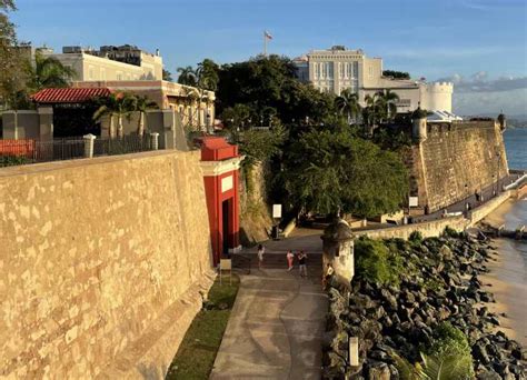 San Juan El Morro Fort Entry Ticket And Old Town Walking Tour Getyourguide