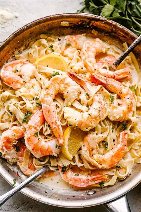 Creamy Shrimp Alfredo Pasta With My Easy Homemade Alfredo Sauce