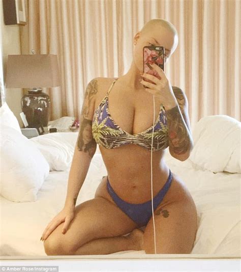 Amber Rose Showcases Curves In Hawaii On Instagram Daily Mail Online