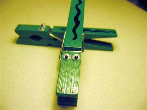30 Easy Upcycled And Creative Diy Clothespin Crafts Ideas Clothes